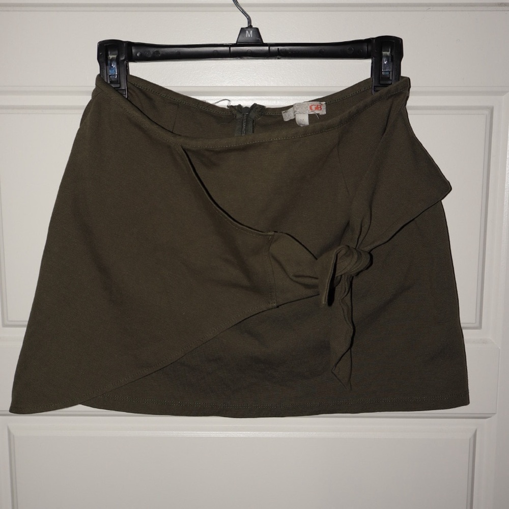 Dark green skirt